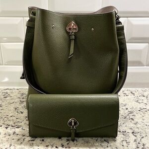 Kate Spade Marti Bucket Bag and Marti Slim Wallet in Enchanted Green Set EUC
